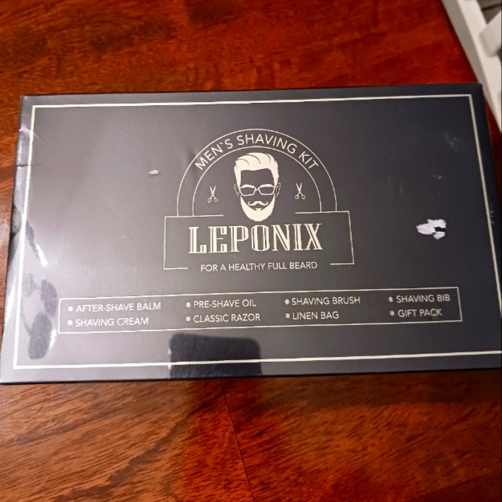 Shaving kit for men